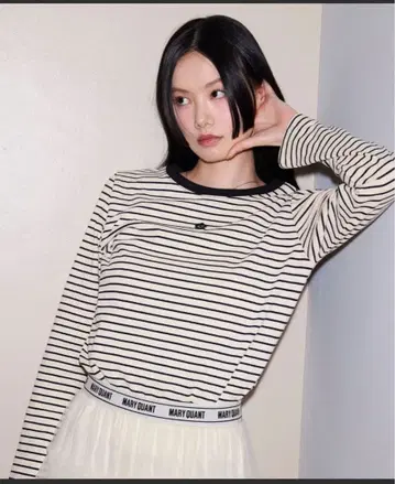 PUBLUX x MARY QUANT 원포인트 로고 롱T 한정판 전개