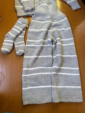 젤라또피케 룸웨어 가디건 팬츠 삭스 보들보들 3세트 새상품