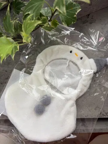 눈사람 디자인 옷 갈아입기 의류 라울 군 스노칠에!