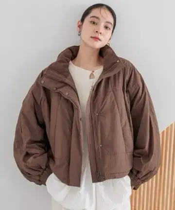 로리즈팜 몬스터 코트 숏 이번 시즌 신상