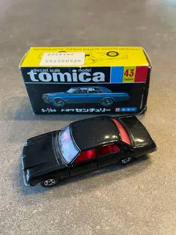 토미카 도요타 센추리 블랙 레드 시트