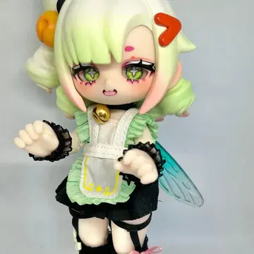 KUKAKA 벌레벌레 카페 인형