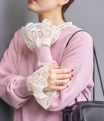 IENA 리프 레이스 블라우스