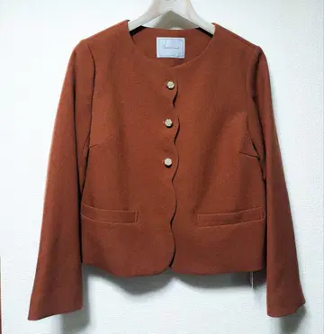 [새상품] 쿠튀르 브로치 스캘럽 디자인 자켓 꽃 버튼 LL 사이즈