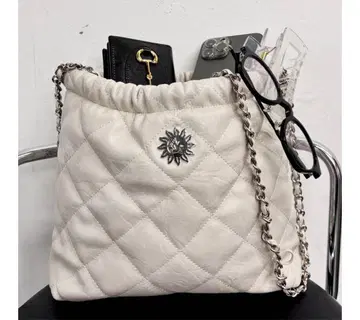 퀼팅 숄더백