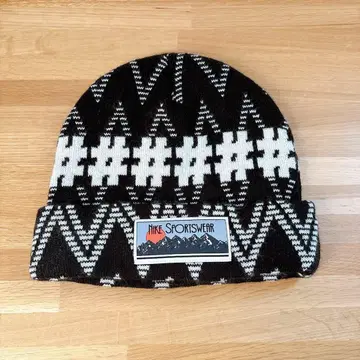 Nike 니트 모자 블랙 화이트