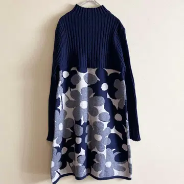 네이비 플라워 패턴 니트 원피스 튜닉