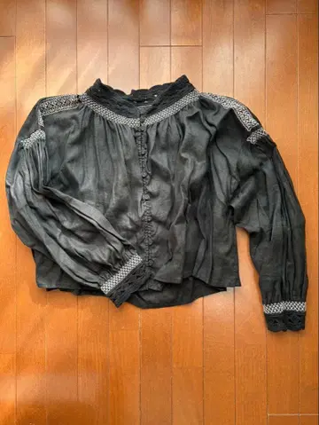 TSUHARU by Samansa Mos2 린넨 자수 블라우스