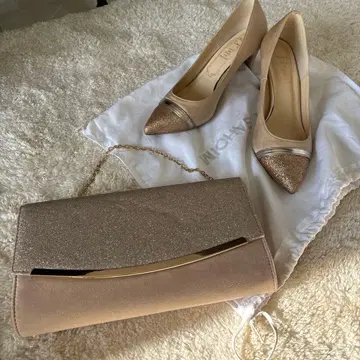 베이지 하이힐 펌프스 클러치백 반짝반짝