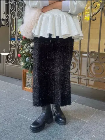 [ jumelle ] feather rame skirt 페더 라메 스커트