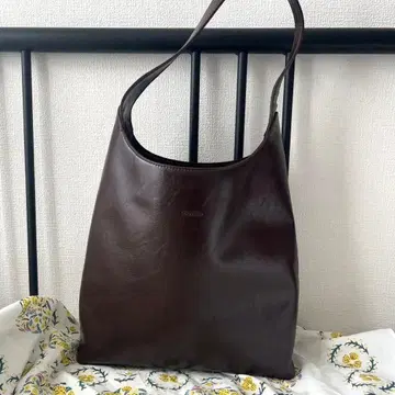 ohotoro/ beetle bag dark brown