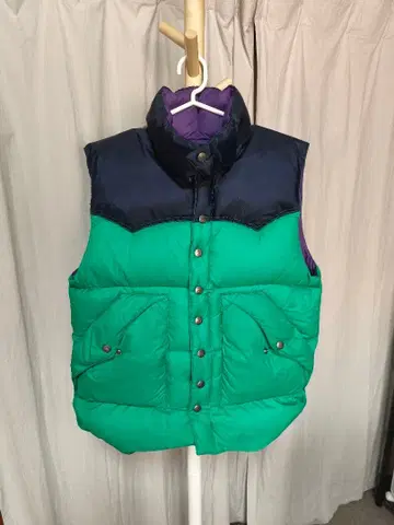 파우더혼 마운티니어링 다운 베스트 S