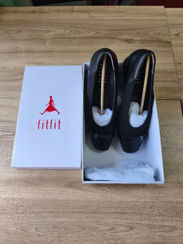 fitfit 플랫슈즈 블랙 비쥬 포함