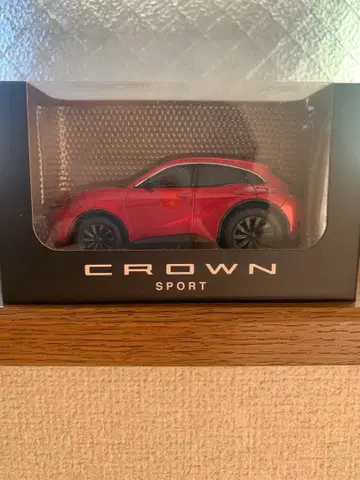 도요타 크라운 스포츠 풀백 미니카 레드