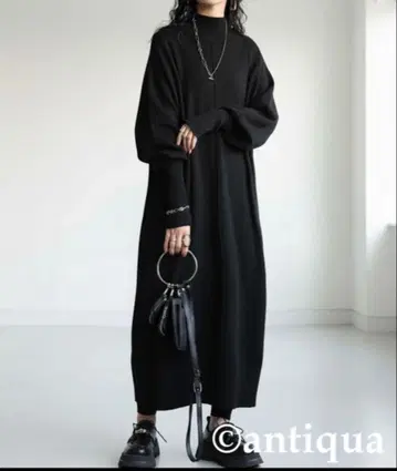 antiqua 마쉬멜로우 터치 니트 원피스