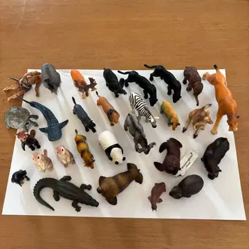 동물 피규어