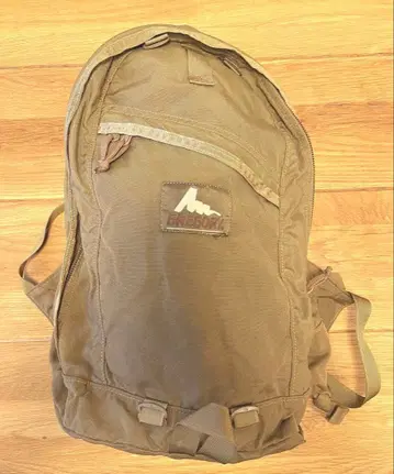 구 택 GREGORY 그레고리 x BEAMS 콜라보 데이팩 코요테