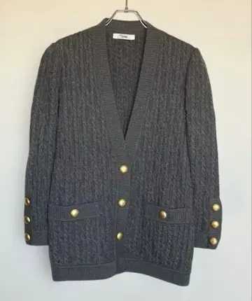 마담 조콘다 그레이 케이블 니트 가디건