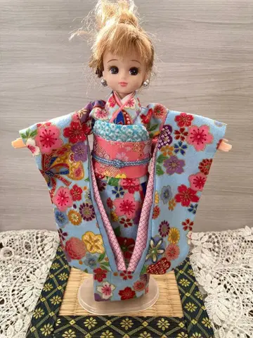리카짱 옷 갈아입기 기모노