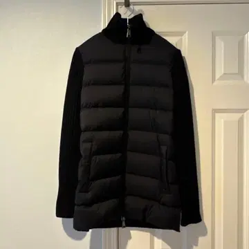 MONCLER 블랙 다운 자켓