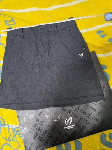 MASTER BUNNY EDITION 스커트 다크 그레이