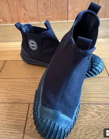 컨버스 스니커즈 빅 C FG 사이드 고어 HI 블랙 22.5cm