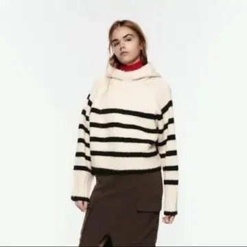 ZARA 보더 니트 후드티 스웨터 숏 기장 M 새상품급