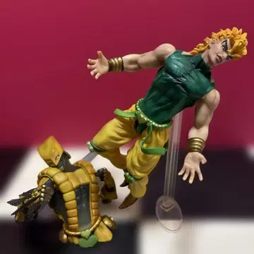 죠죠의 기묘한 모험 올스타 배틀 DIO 더 월드 피규어