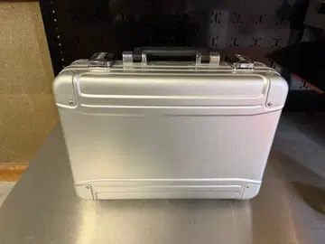 제로 할리버튼 아타셰 케이스