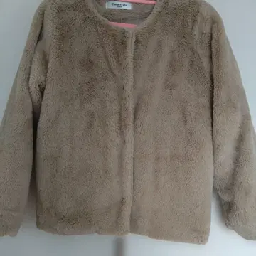 베이지 퍼퍼 노카라 자켓