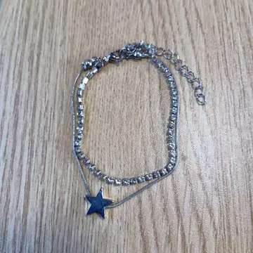 스타형 참 포함 팔찌