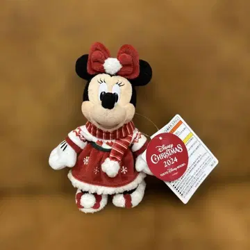 디즈니 크리스마스 2024 미니 인형 배지 새상품