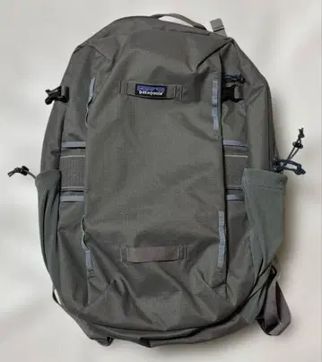 파타고니아 스텔스 팩 NGRY 그레이 계열 낚시 백팩 30L