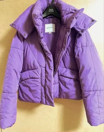 퍼플 숏 기장 다운 자켓
