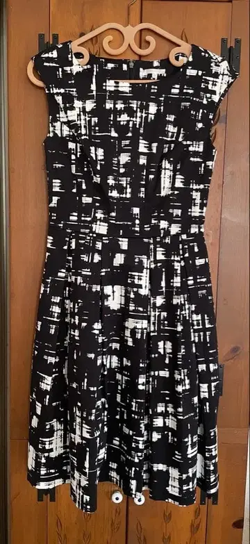 투 비 시크 원피스