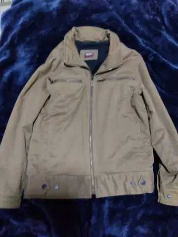 브라운 밀리터리 자켓