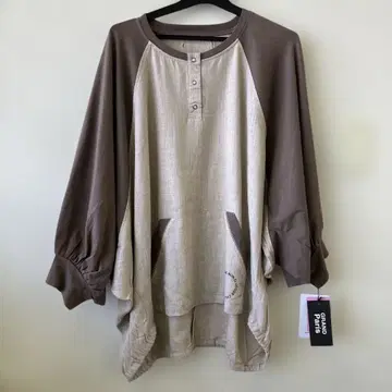 새상품 GRAND Paris 풀오버