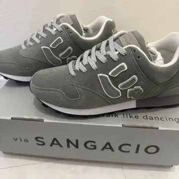 SANGACIO 뉴 스니커즈