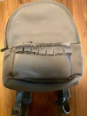 TED BAKER 그레이 프릴 백팩