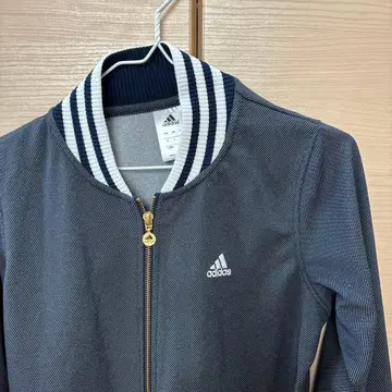 adidas 네이비 컬러 저지