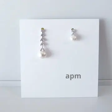 apm MONACO 펄 귀걸이 비대칭