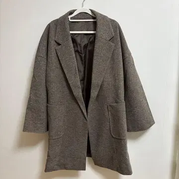 [ 새상품 ] 미라 오웬 오버 사이즈 코트 헤링본 프리 자켓