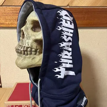 새상품 THRASHER 후드 부착 넥워머 네이비 프레임 로고
