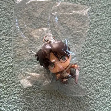 진격의 거인 카라콜레 마스코트 엘렌 카니칸