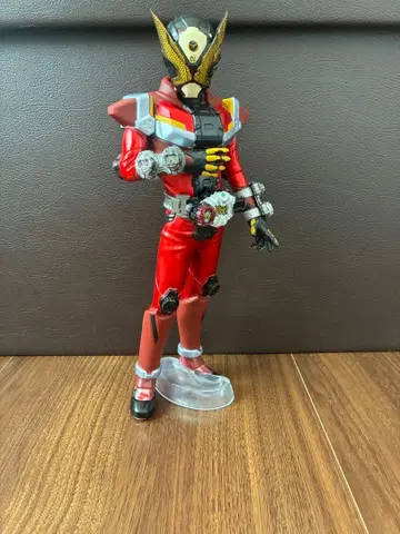 가면라이더 게이츠 피규어