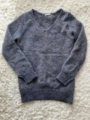 이에나 모헤어 혼방 V넥 니트 오버 사이즈 그레이