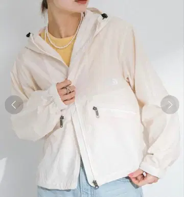 THE NORTH FACE Short Compact Jacket