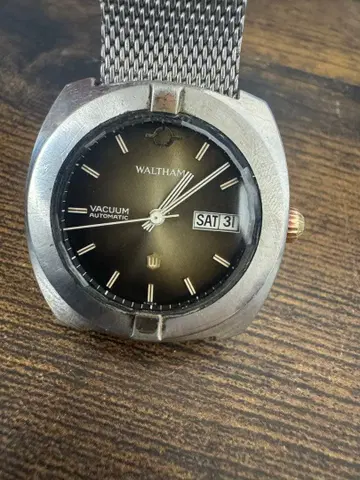 1535 Waltham Vacuum Automatic 손목시계