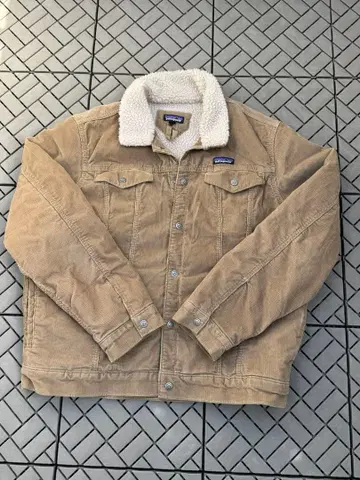 새상품급 인기 정가 27500엔 Patagonia 파타고니아 보아 자켓