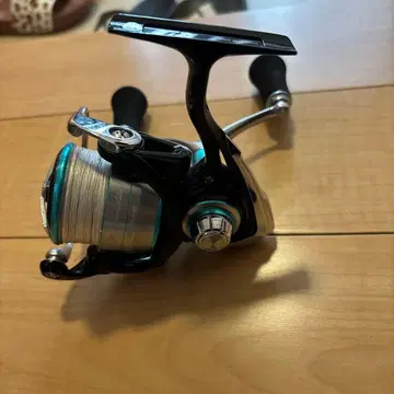 최종 가격 인하! 다이와 에메랄다스 낚시릴 2500S-H-DH